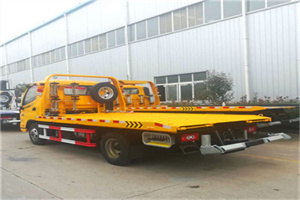 鹰手营子矿区附近拖车救援搭电